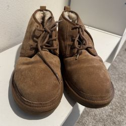 Men’s Uggs Size 12