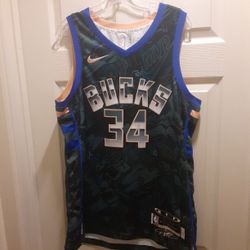 Bucks #34 Antetokoumpo Jersey By Nike Size L