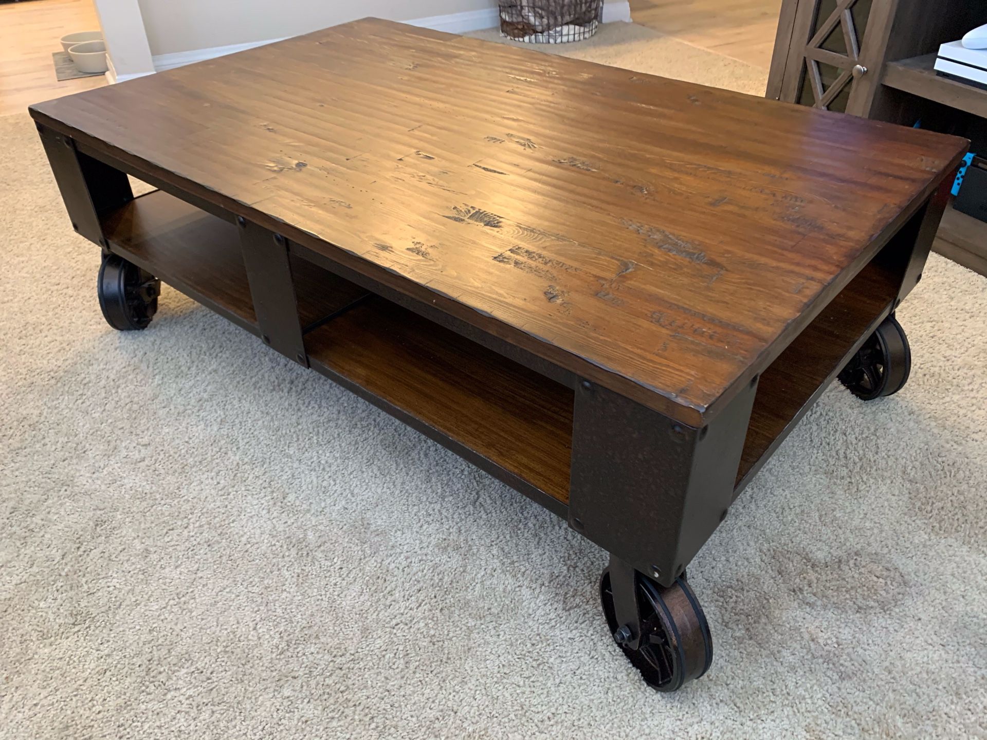 Farmhouse Style Rustic Coffee Table