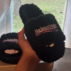 Balenciaga Men’s Fur Slides 