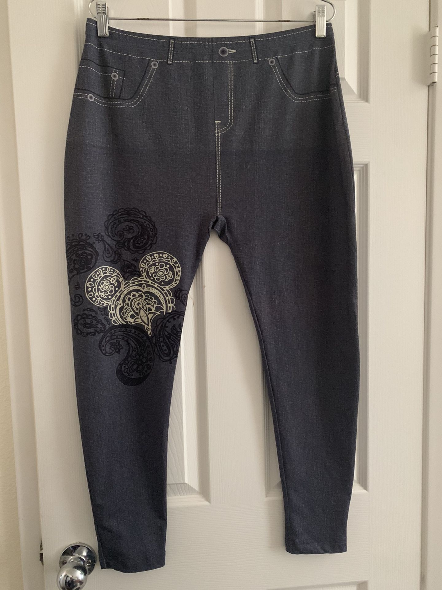 Leggings pants size L