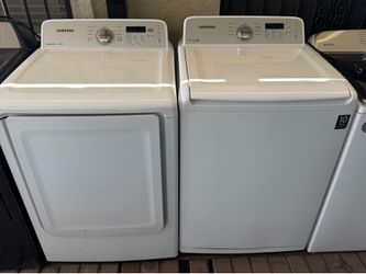SAMSUNG- BEAUTIFUL SET WASHER AND DRYER GAS IN EXCELLENT CONDITION