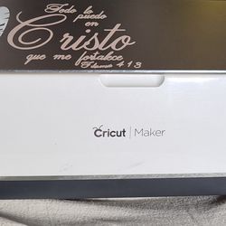 Cricut maker