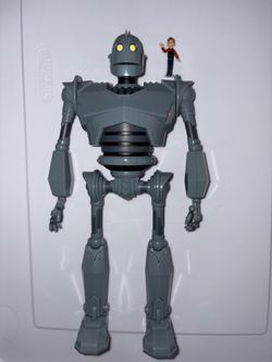 Super7 Iron Giant Action Figure