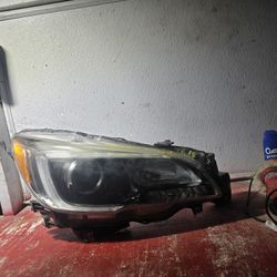 2015 2016 2017 SUBARU LEGACY
RIGHT SIDE HALOGEN HEADLIGHT