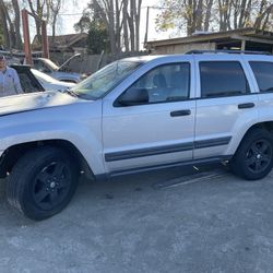 For Parts Only **2005 Jeep Grand Cherokee**