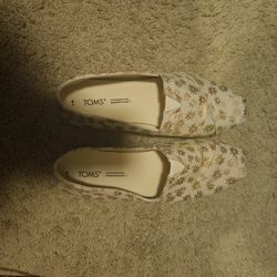 Tom's Size 7 Espadrilles Shoes