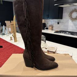 Women’s Boots 8 