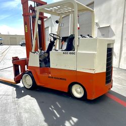 Forklift
