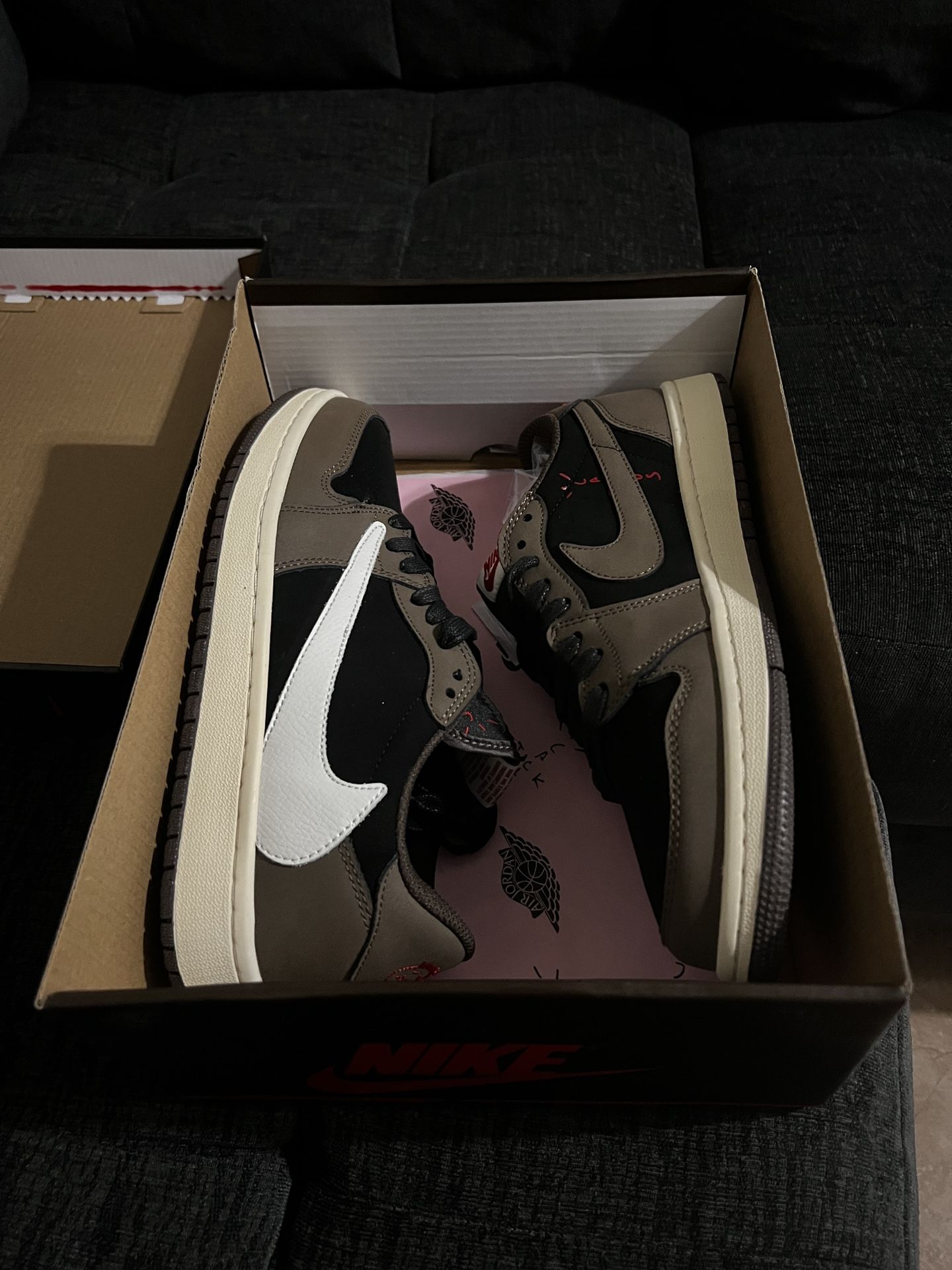 Travis Scott Mocha 1 Low