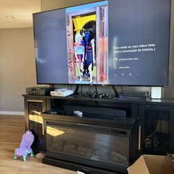 75in Roku Tv And Tv Stand
