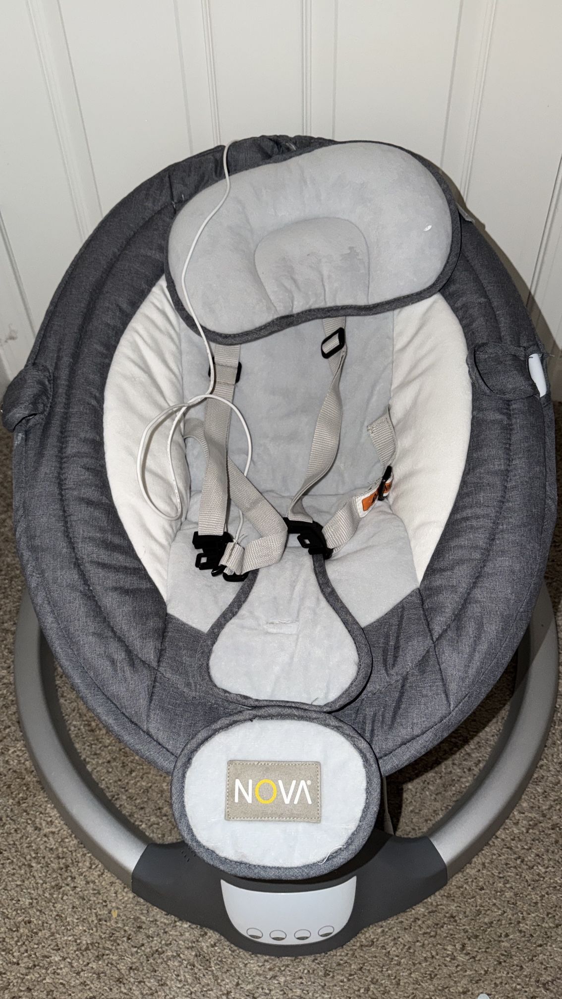 **ACCEPTING OFFERS** Baby Nova Swing for Newborns Motorized Infant Swing, Bluetooth Music