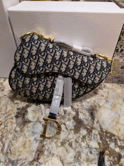 Dior saddle purse // women's purse