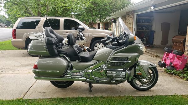 2002 Honda Goldwing 1800 for Sale in Watauga, TX - OfferUp