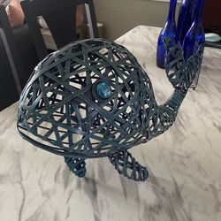 Whale Table Decor
