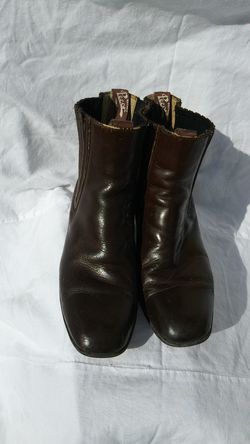 Mens leather boots
