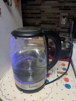 MUST SELL ASAP!! Cosori Electric Glass Kettle, 1.7L, Black
