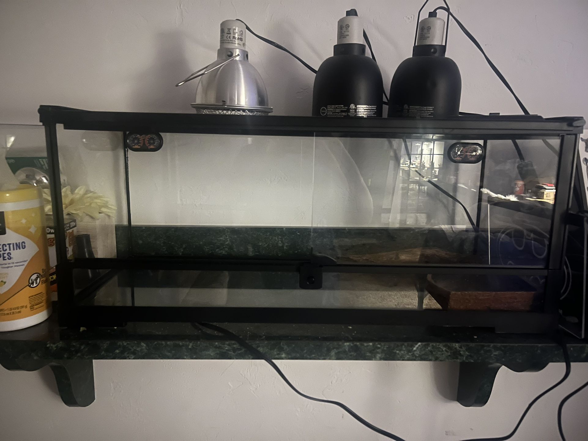 Bearded Dragon Cage ( Can Be Used For Other Pets)