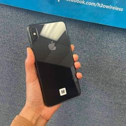 iPhone XS Max 64GB Unlocked-$309