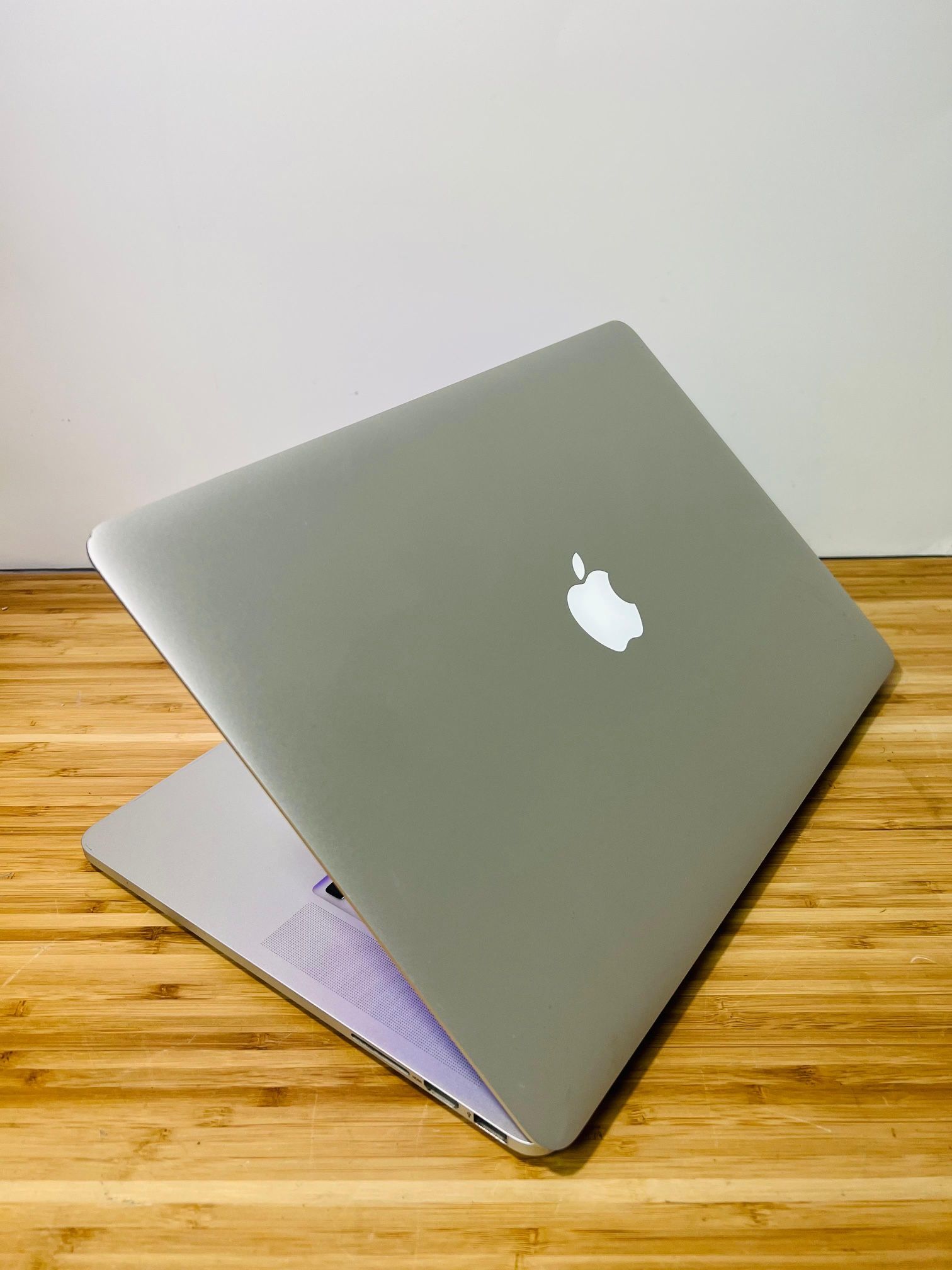 MacBook本体 i7/16g/SSD512 MacBookPro15 Office Win11 i7/16g/SSD512 MacBookPro15 Office Win11 【公式通販】