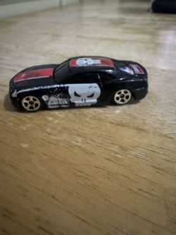 Marvel Punisher diecast car Maisto 2010 Rare 2006 Chevy Camaro Concept 1/64