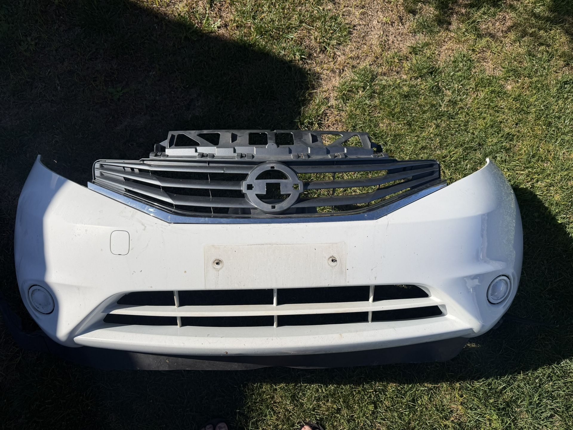 Nissan Versa Note Front Bumper