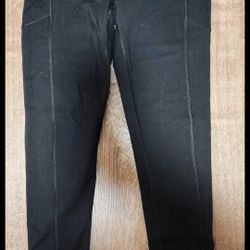 Victoria's Secret Leggings Size M.  Great Condition 