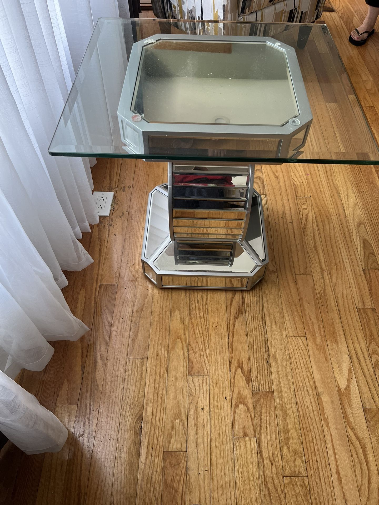 Living Room Area Table