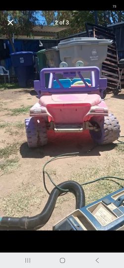 Kids Barbie jeep