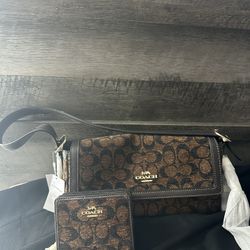 Coach Bag With Wallet