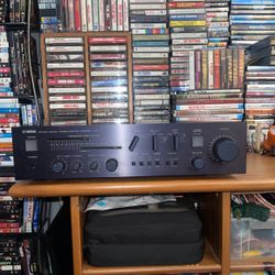 Yamaha Stereo Control Amplifier