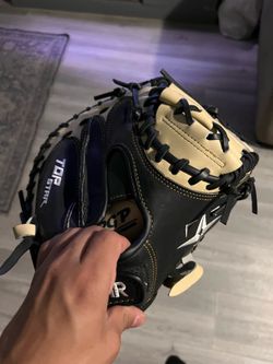 brand new catching glove