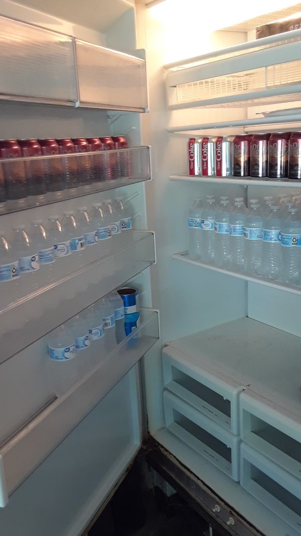 Subzero refrigerator. The Rolls Royce of refrigerators. Good working