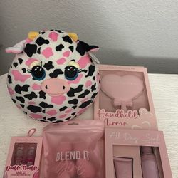 Spooky Basket Plushie Bundle lll