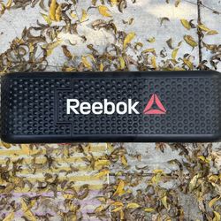 Reebok Deck Exercise Workout Bench w/ Resistance Bands
