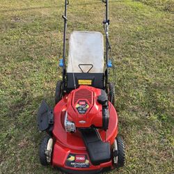 Toro 22" Self-propelled Lawn Mower 
