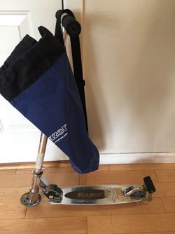 Razor Original Shoulder Bag