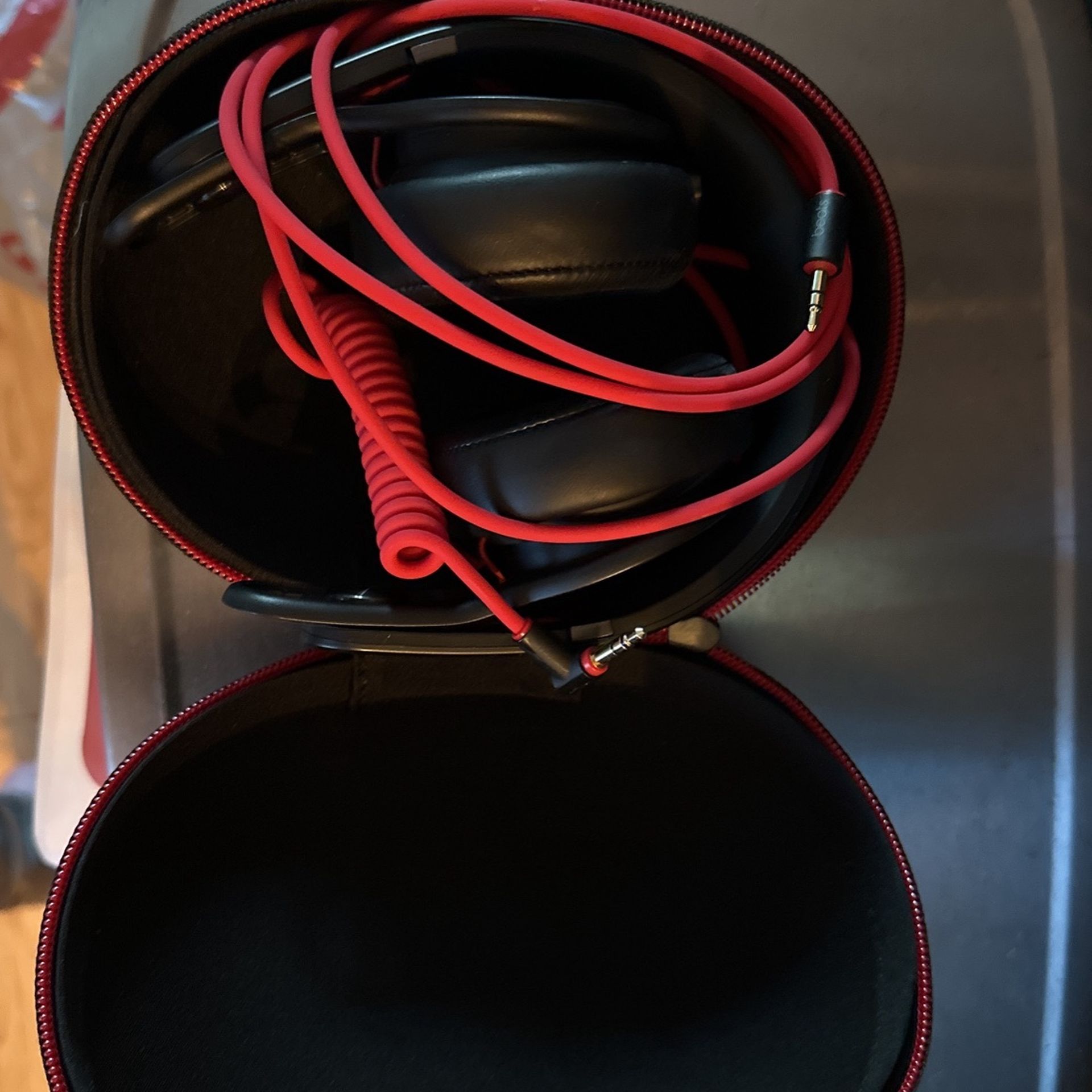 Beats by Dre Mixr - New!