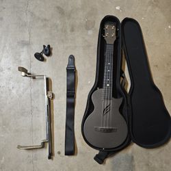 Enya Nova Ukulele - Black