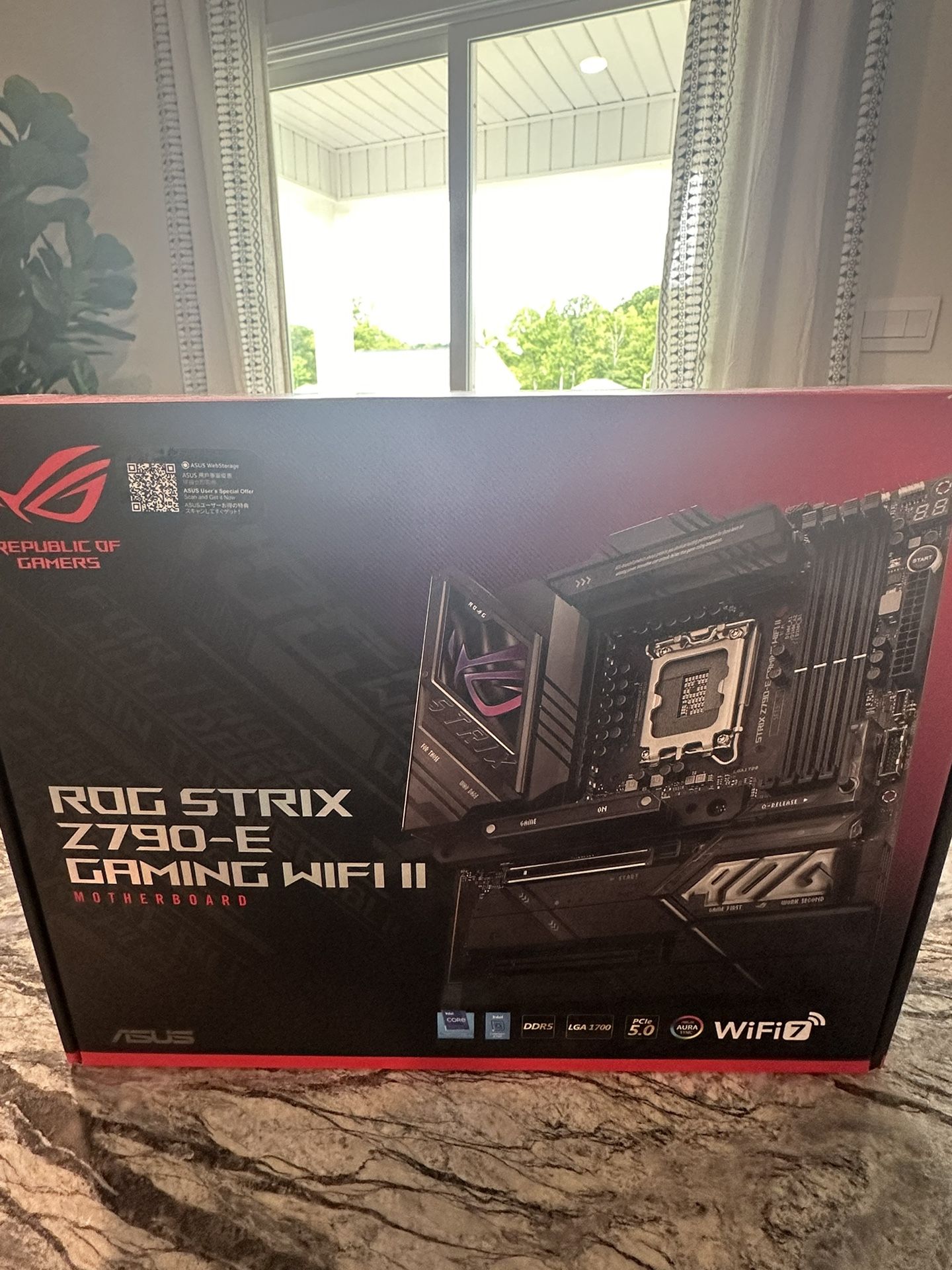 ASUS ROG Strix Z790-E Gaming WiFi II LGA 1700(Intel 14th, Intel 13th & 12th Gen) DDR5 ATX gaming motherboard(PCIe 5.0 NVMe SSd