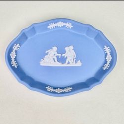 Vintage Wedgwood Jasperware Blue Oval Cherub Ring / Trinket Dish 4.5” Made in England