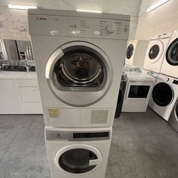 Washer And Dryer Set “27 ( Lavadora Y Secadora )