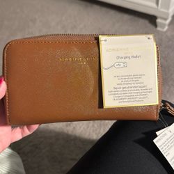 New! Charging Wallet -