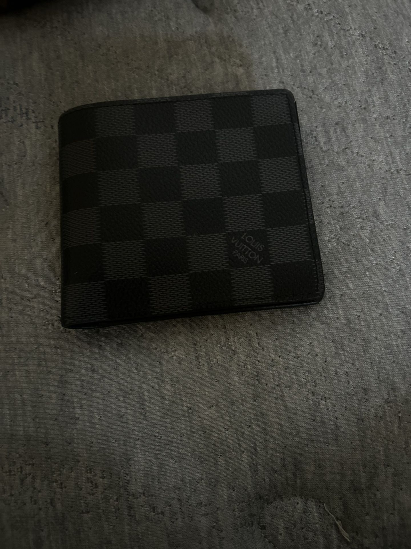 Louis vuttion Wallet
