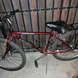 Trek 820 Mountain Bike