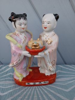 Extremely rare, vintage Chinoiserie porcelain figurines. Wedding Couple.  Auspicios to have for just married couple.