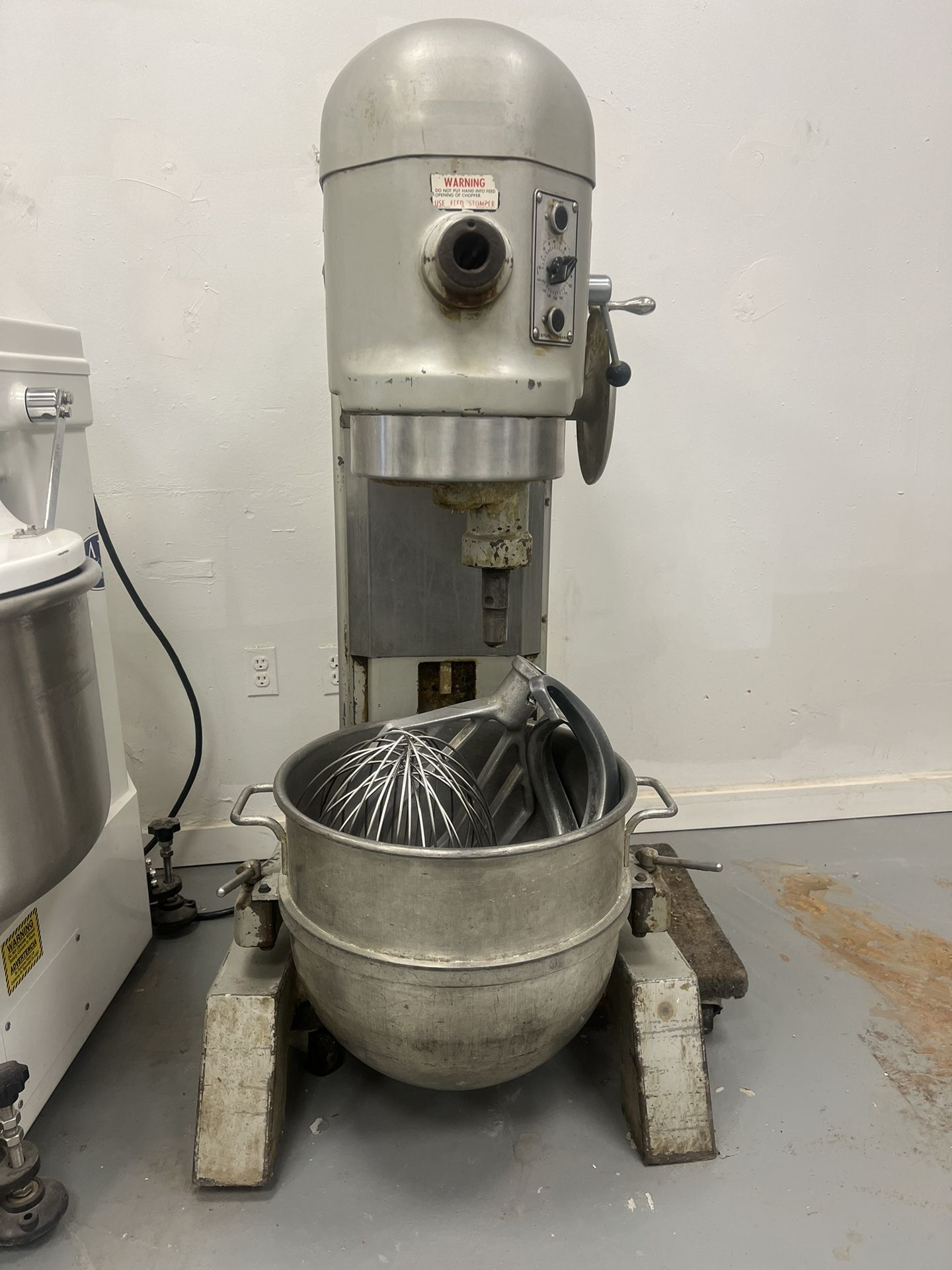 60 Qt  Hobart Mixer