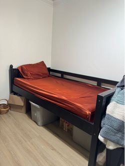 2 Twin Beds $50 Pick Up Only