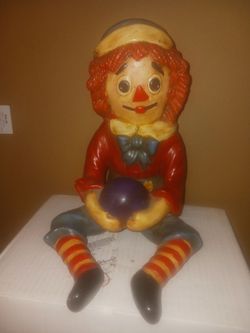 Vintage ceramic raggedy anne