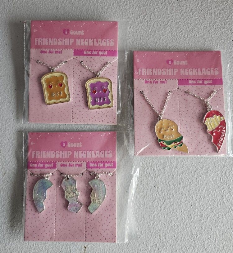 3 Girls Friendship Necklaces